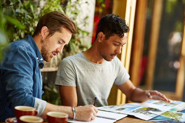 图片——研究组,750像素